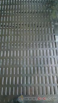 圓孔網(wǎng)廠家直銷 高品質(zhì)金屬板網(wǎng)的選擇與優(yōu)勢(shì)